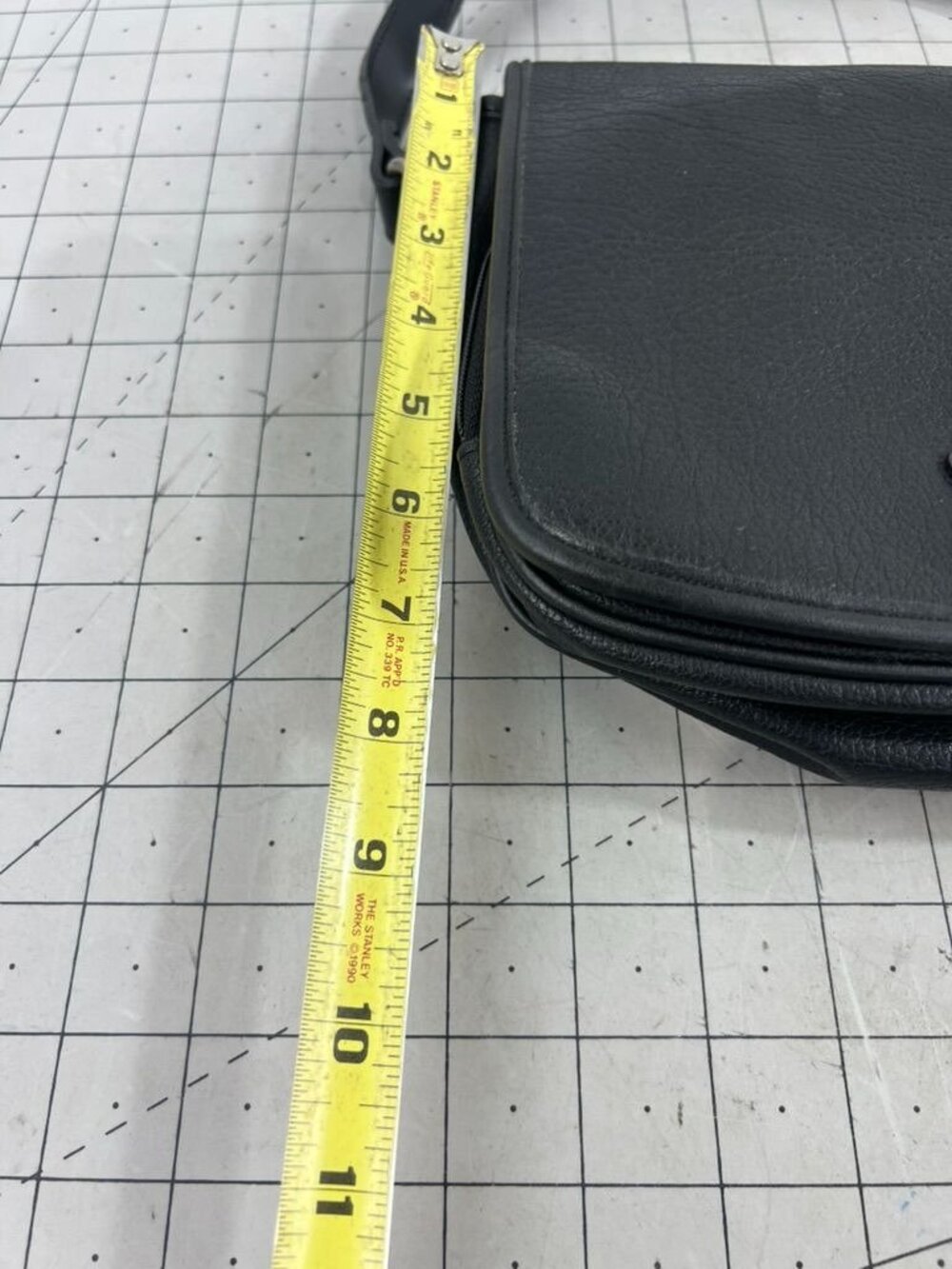 Guess Black Pebbled Leather Adjustable Crossbody Bag Magnetic Snap Closure - Picture 8 of 10